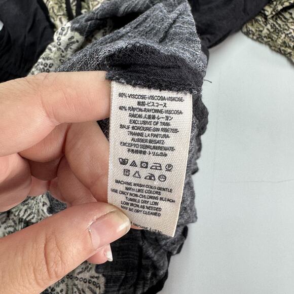 Free People Blouse Womens Medium Black Beige‎ Boho Tapestry Peasant Tunic Top - Picture 6 of 9